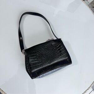Liz Claiborne Small Black Crocodile-Embossed Women's Bag.